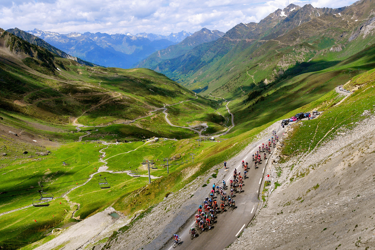 wat-maakt-de-tourmalet-zo-speciaal-het-is-het-mythische-portret-dat-beklijft
